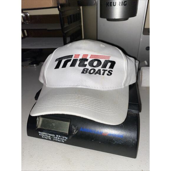TRITON BOATS WHITE CAP BASS FISHING HATS HEADWEAR APPAREL Snap Back Hat NEW - Picture 1 of 3